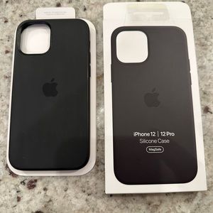 iPhone 12 / 12 Pro Silicone Case